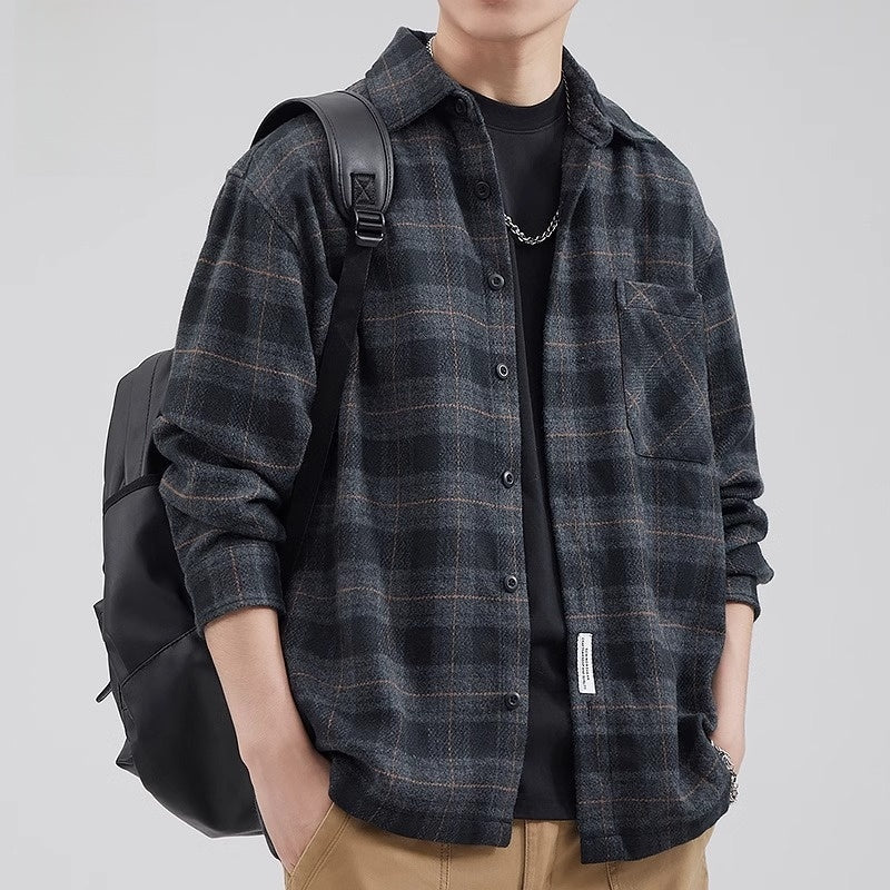 Plaid long-sleeved shirt